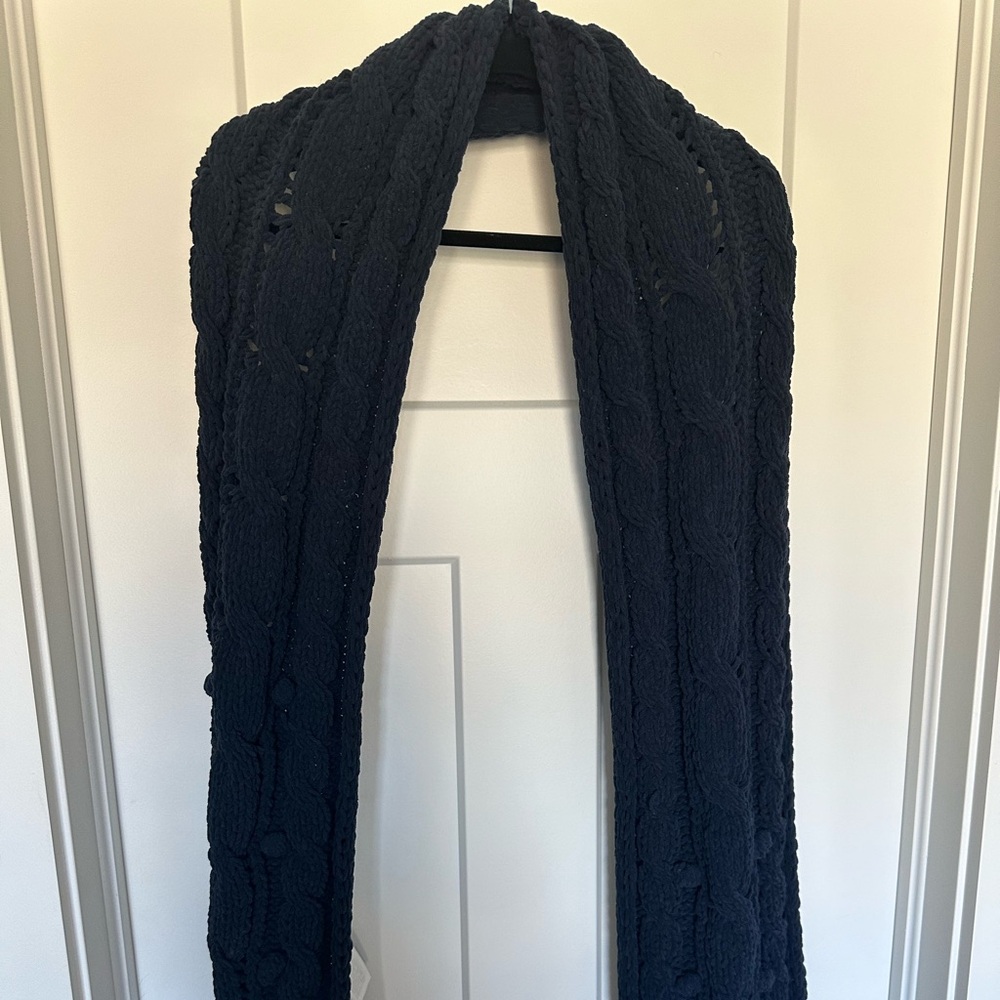 Abercrombie Chunky Sweater Scarf Navy